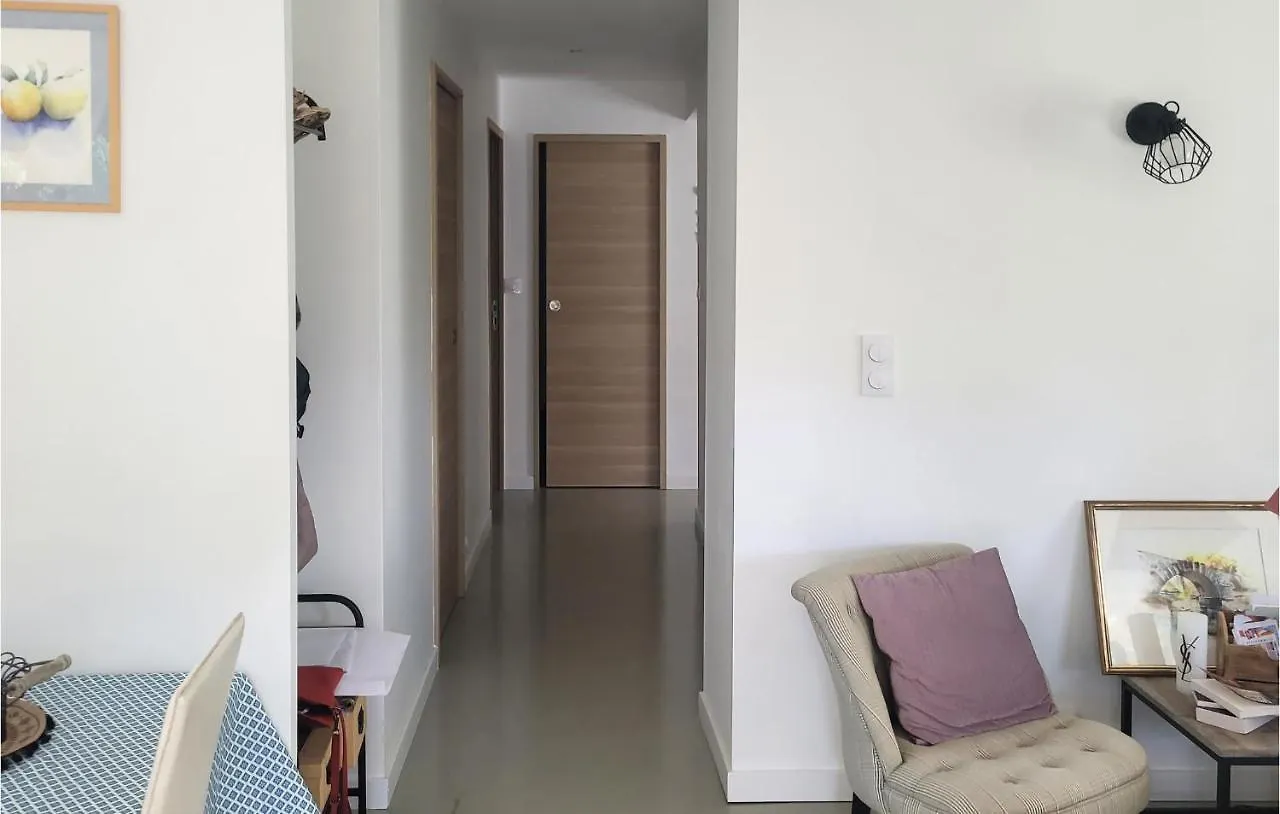 1 Bedroom Cozy Home In Roquevaire